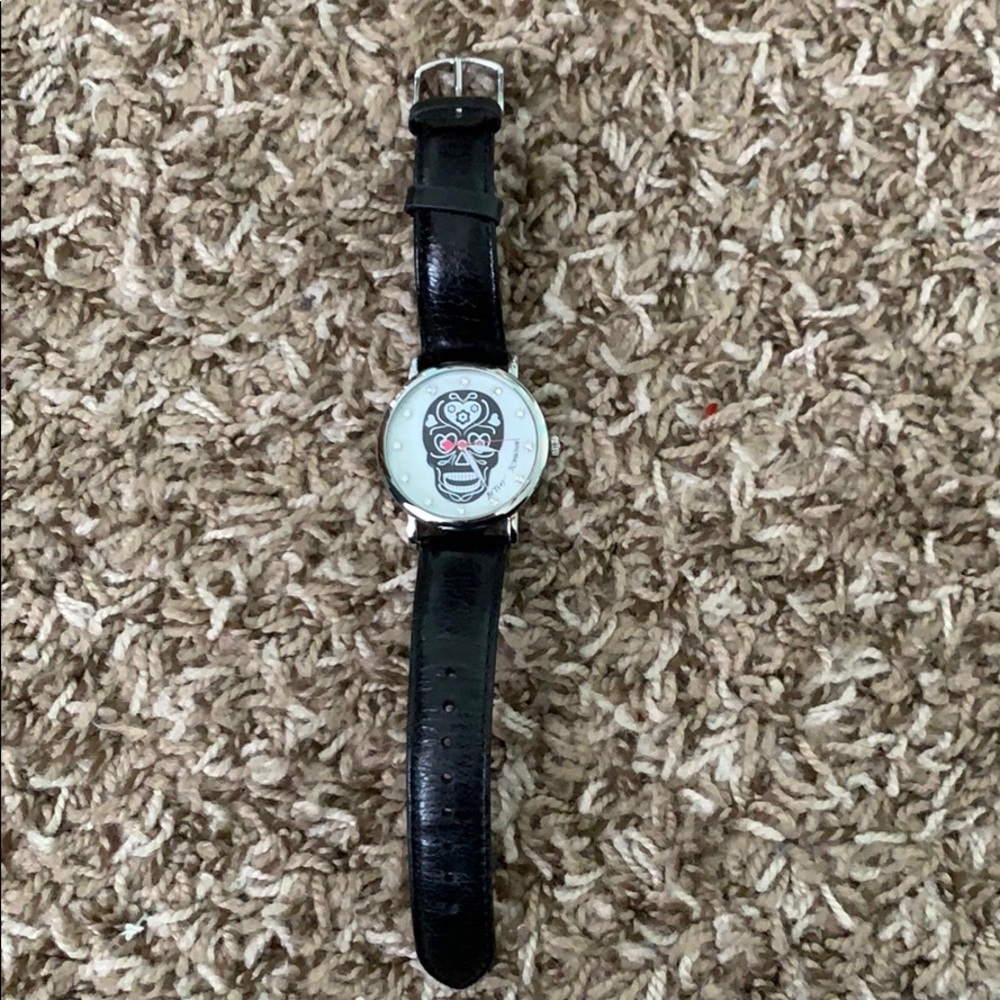 Betsey Johnson skull watch